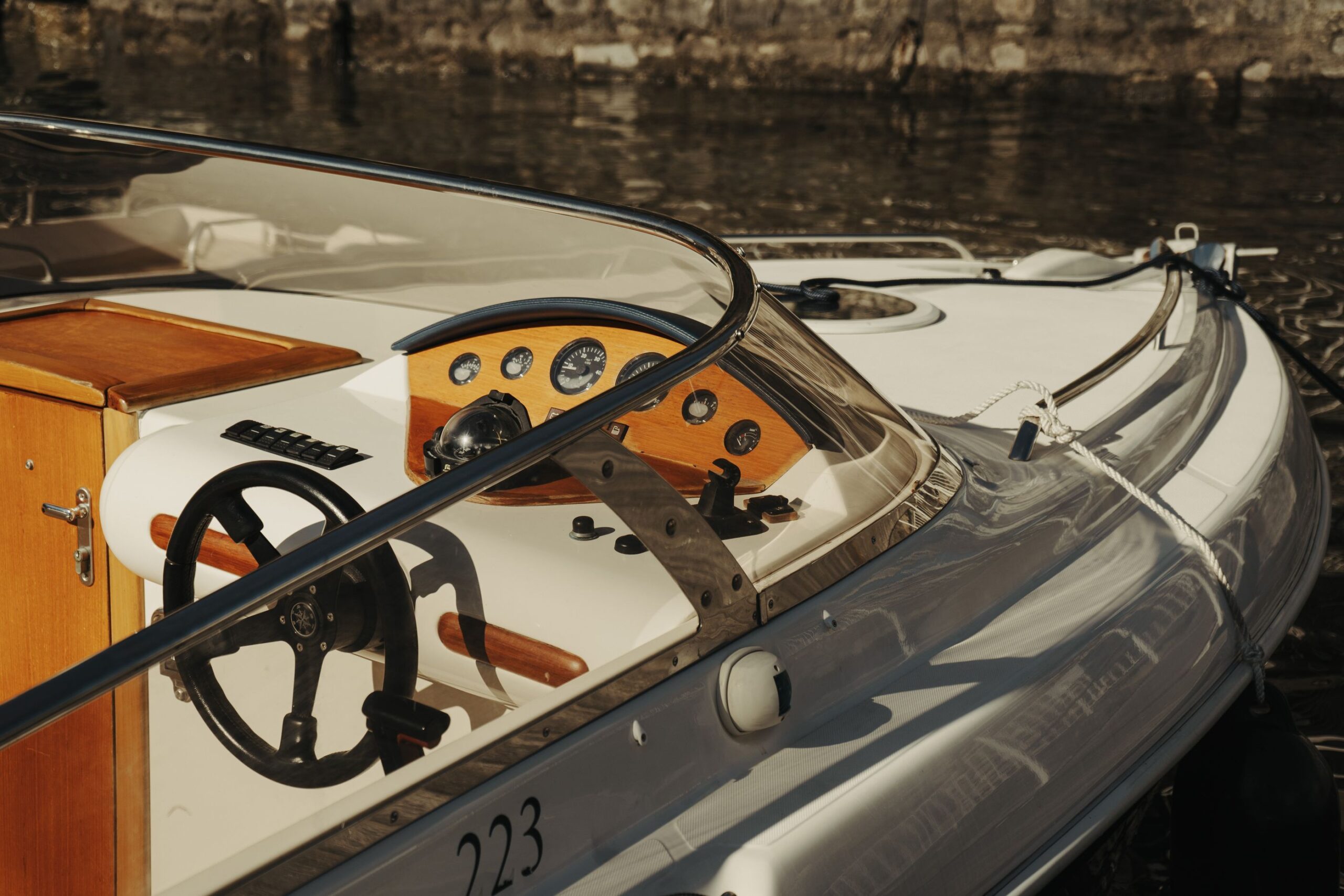 Boat trips Boat tour on Lake Como Boatiful lake